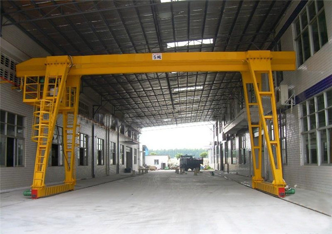 Sale gantry crane from China